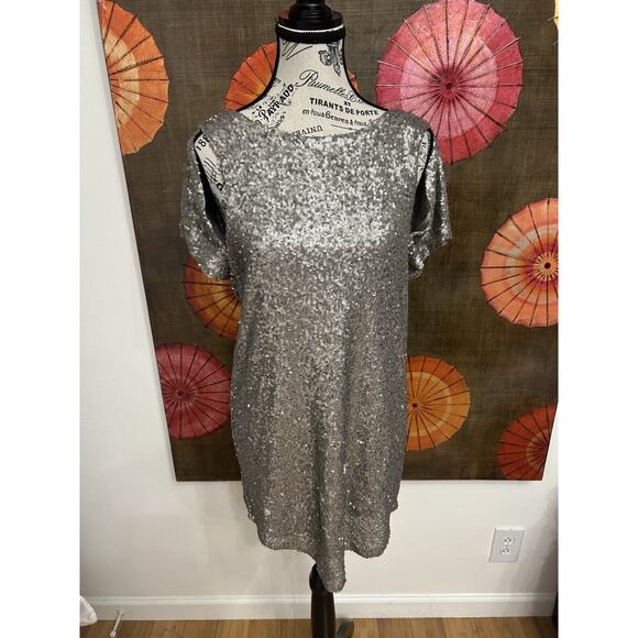 Sequin Shift Tunic T-Shirt Mini Dress Cut Out Sleeve Plunging Back Glam Chic SM - Picture 1 of 4